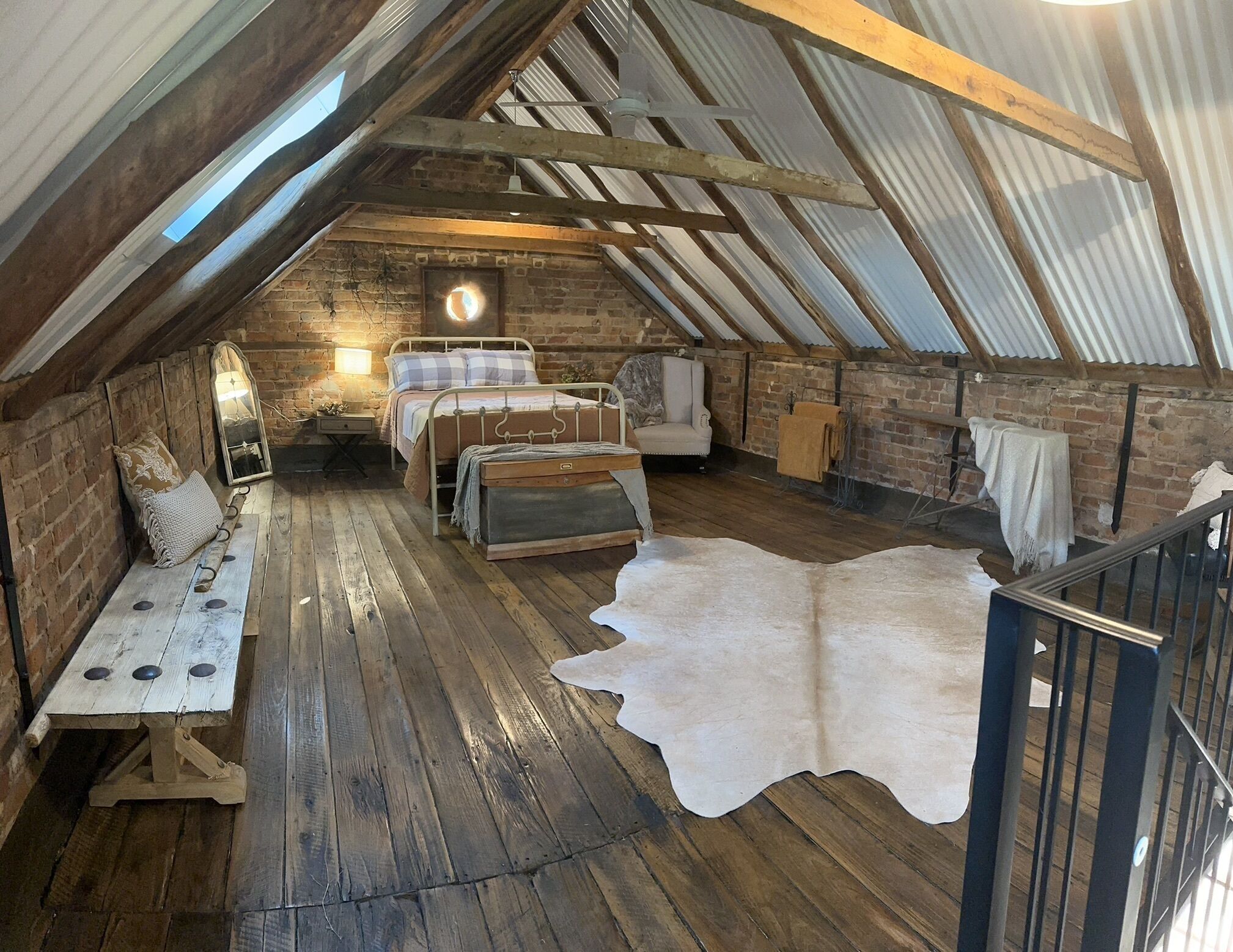 Restored 1826 Convict Quarters at Locksley. 15 Mins to Bathurst