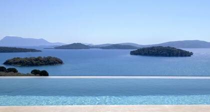 Villa Pasithea Smirties Villas