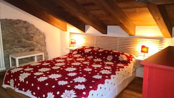 1 chambre, fer et planche Ă  repasser, Wi-Fi gratuit, draps fournis