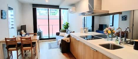 Deluxe Apartment | Ruang makan