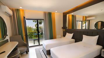Superior Double or Twin Room | 1 bedroom, premium bedding, Select Comfort beds, minibar