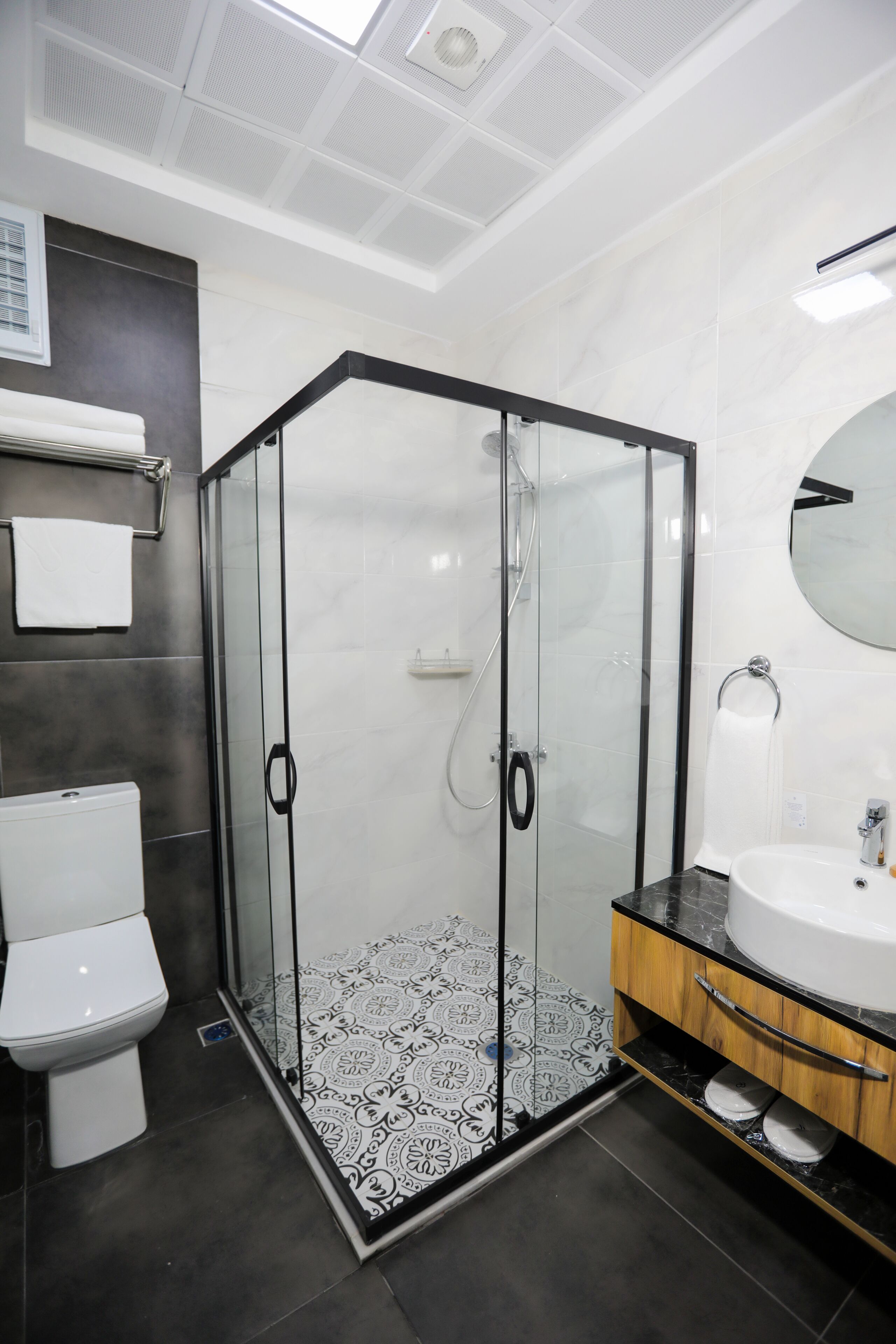 DEDEMAN VAN RESORT & AQUA