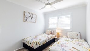 2 Schlafzimmer, Bügeleisen/Bügelbrett, kostenloses WLAN