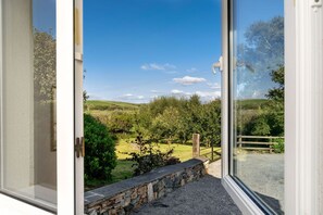 Interior - Cottage 435 - Clifden - sleeps 6 guests  in 3 bedrooms (Clifden)