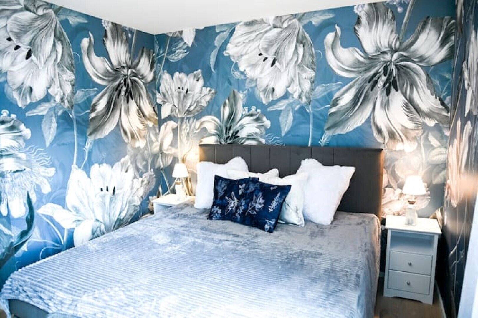 Sweethome Luxus PUR Apartment, Küche, TV