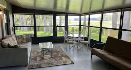 Lake View Retreat Loaded For Fun, with STUNNING Views!