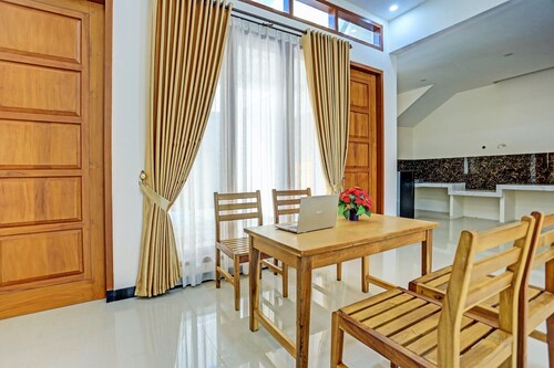 OYO Life 92321 Abiyan Villa Homestay Syariah