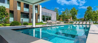  REED Boutique HOTEL & BISTRO