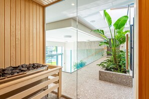 Sauna, bañera de hidromasaje, baño turco, tratamientos corporales 