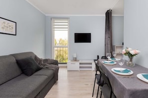 TV - Dworska 22 | Modern Apartment | Pets Allowed (Gdansk)