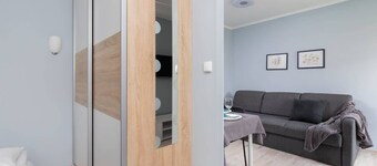 Sunny Apartment | Close to the Beach | Pet Friendly