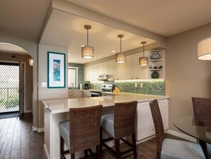 Fridge, microwave, oven, stovetop - Vibrant Oceanfront Condo: Extraordinary View, Pool (Wailuku)