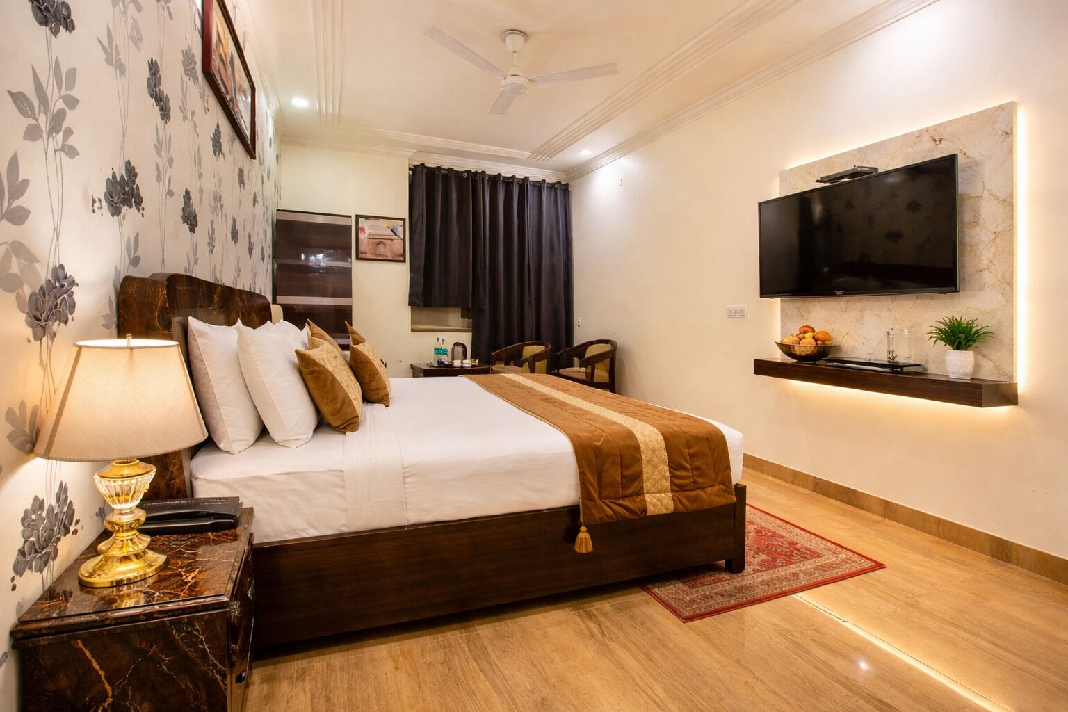Photo - Hotel WHITE & BLUE Delhi Airport