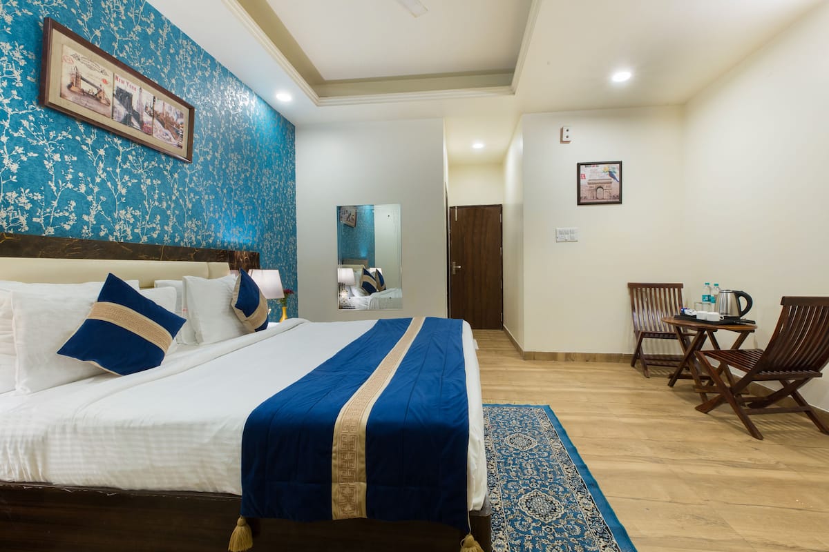 Executive Room | 1 bedroom, Egyptian cotton sheets, premium bedding, Select Comfort beds