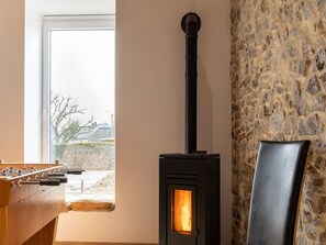 House | Interior detail - Spacious Holiday Home in Doische With Private Pool (Doische)