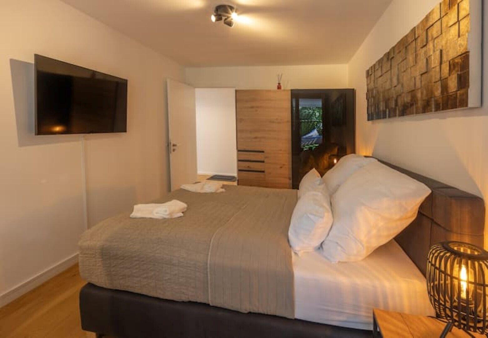 Sweethome Luxus Pur, gr. Küche, 2 Bäder, 2 Terrassen