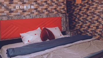 Presidential Suite | Premium bedding, in-room safe, individually decorated