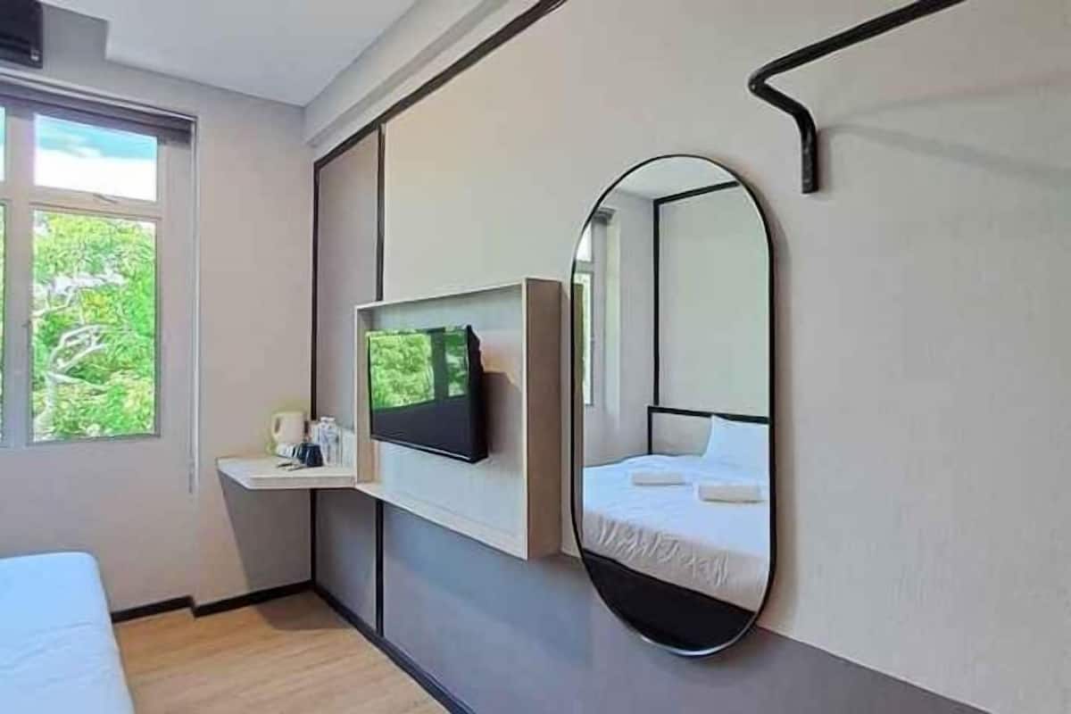 1 bedroom, free WiFi, bed sheets