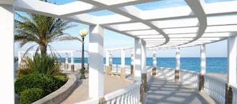 Pensión Benavente. 2 - (Playa 1,5km / AP7-3min)