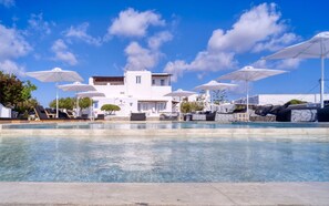 Outdoor pool - Mykonos Eight (Mykonos)