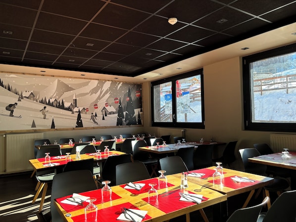 Restaurant - Chalet Sainte Anne (La Condamine-Chatelard)