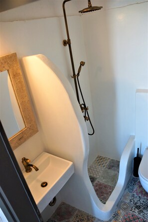 Comfort Apartment | Bathroom | Free toiletries, hair dryer, slippers - Blue Moon Mykonos Homes (Mykonos)