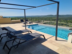 Piscina all'aperto