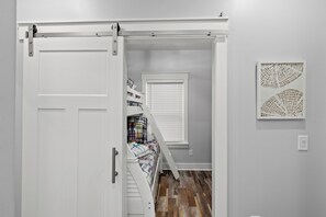 Interior - 309 Broderick Pl - Coral Casita (Panama City Beach)