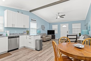 House, Multiple Beds, Kitchen, Garden View | Private kitchen | Fridge, microwave, oven, stovetop