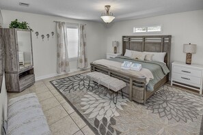 3 عدّة غرف نوم وبديكورات فريدة لكل غرفة وطراز فريد لكل وحدة