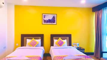 Deluxe Double or Twin Room | Egyptian cotton sheets, premium bedding, soundproofing, WiFi (free)