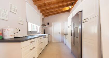 Villa Elia: seaside villa near Elia beach Chalkidiki