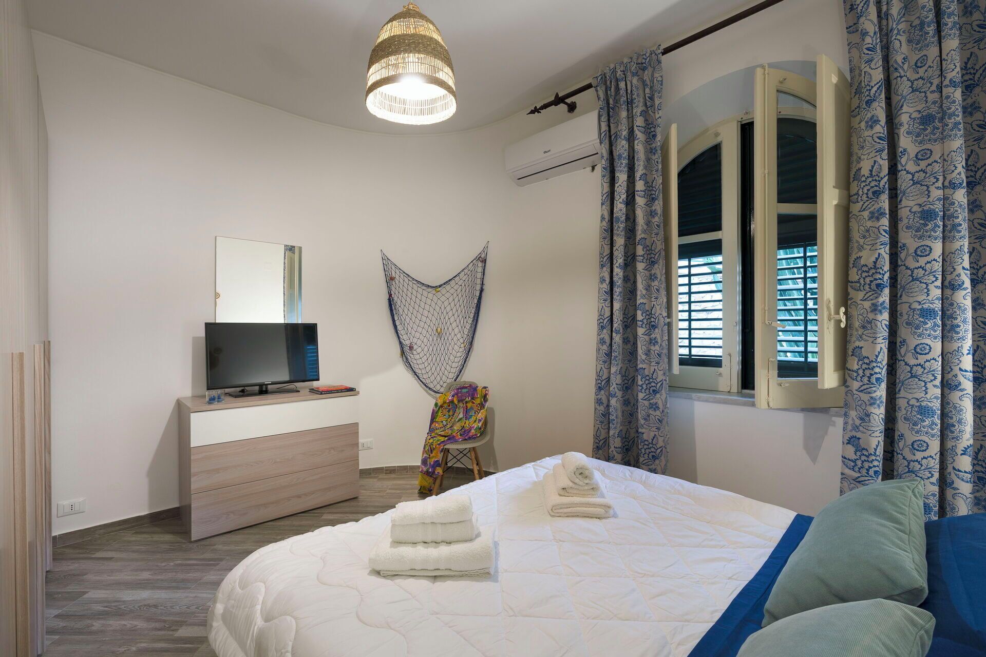 2 Schlafzimmer, Bügeleisen/Bügelbrett, kostenloses WLAN