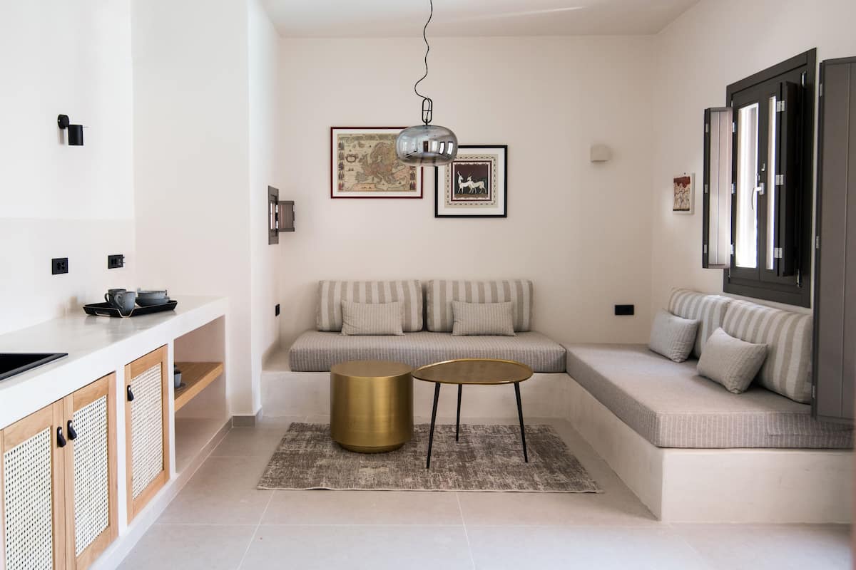 1 habitación, caja de seguridad en la habitación y insonorización