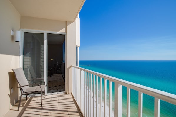 Property grounds - Sleep in Comfort in The Most Spacious 2 Bedrooms Tidewater Has to Offer (Panama City Beach)