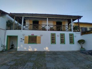 Property grounds - Pousada Florescer  (Paraty)