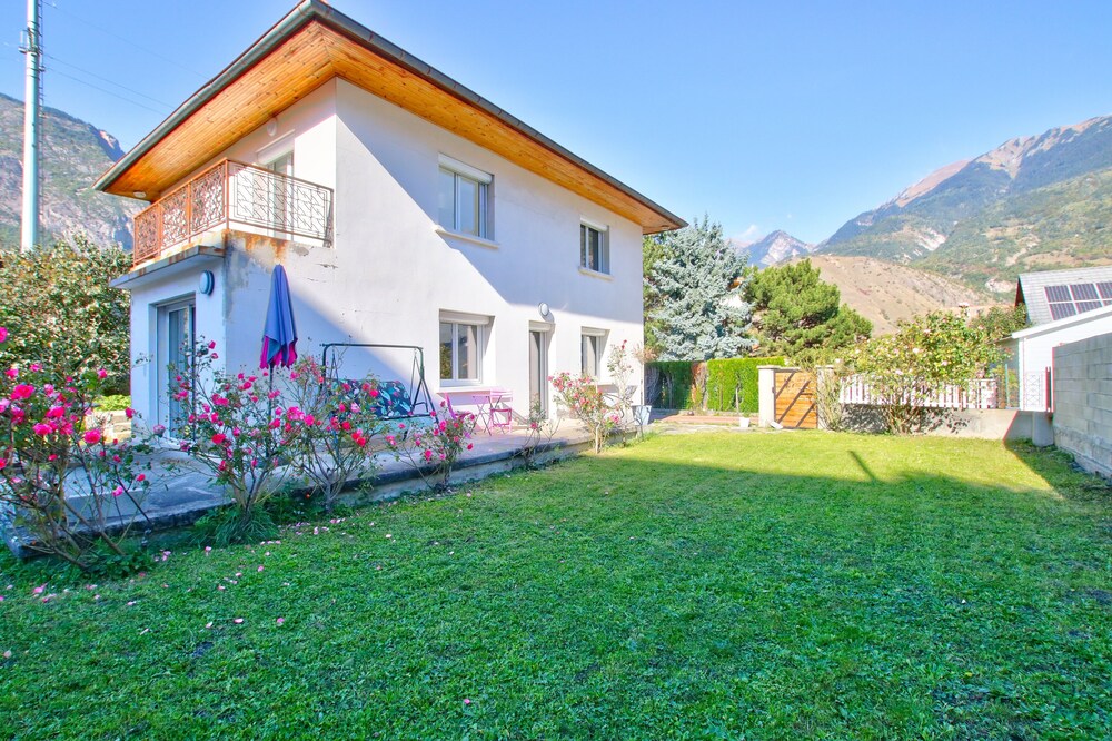 Maison Individuelle de 120m² Avec Jardin