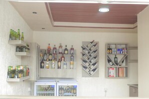 Bar (on property) - Macchiato Suites (Kigali)