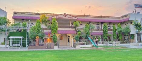 Fassade der Unterkunft