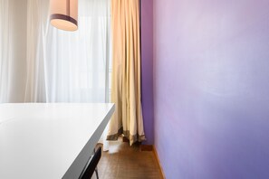 Monolocale comfort | Cucina privata | Frigorifero, microonde, piano cottura, pentole/stoviglie/utensili