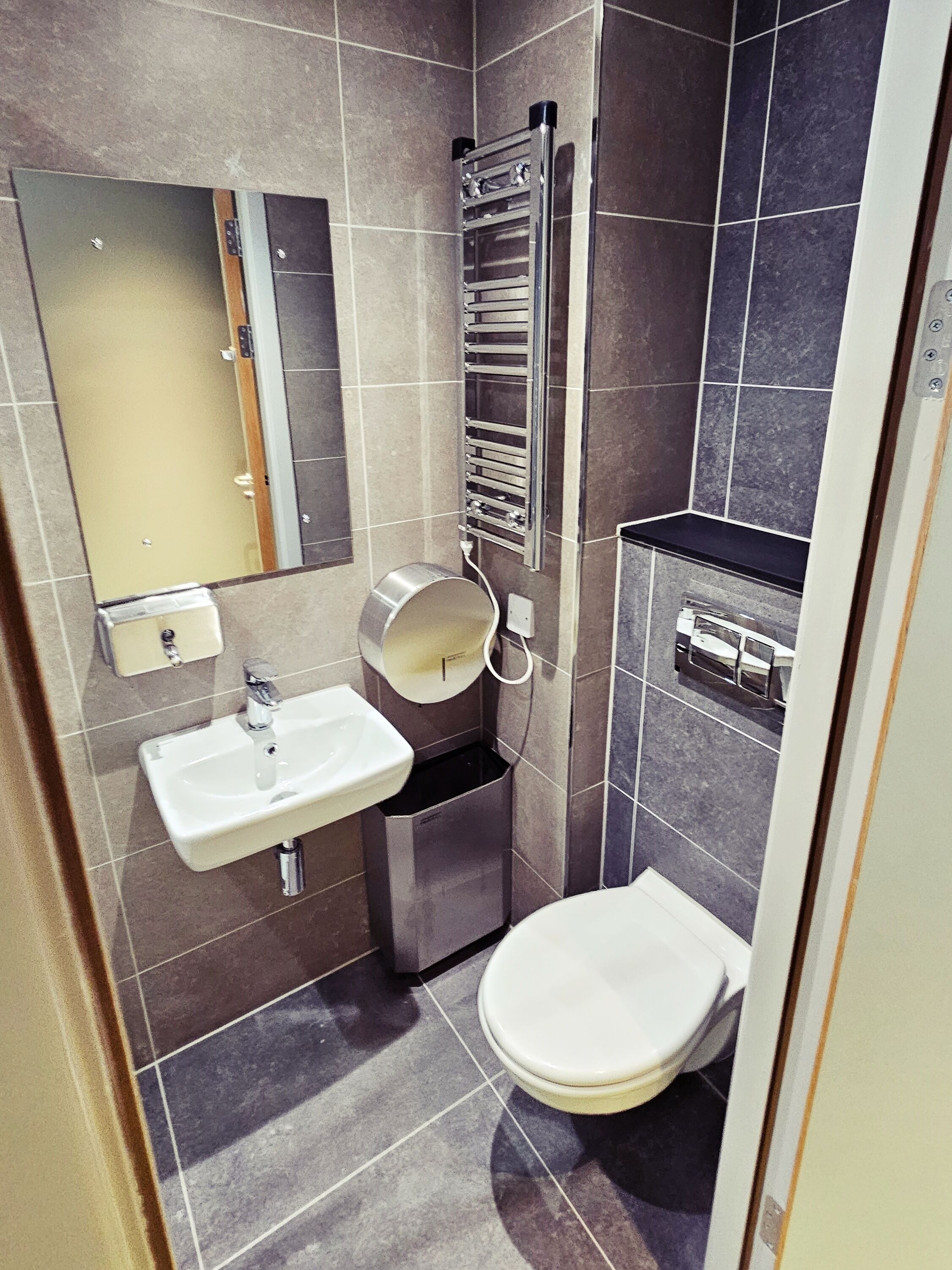 Photo - Clink i Lár