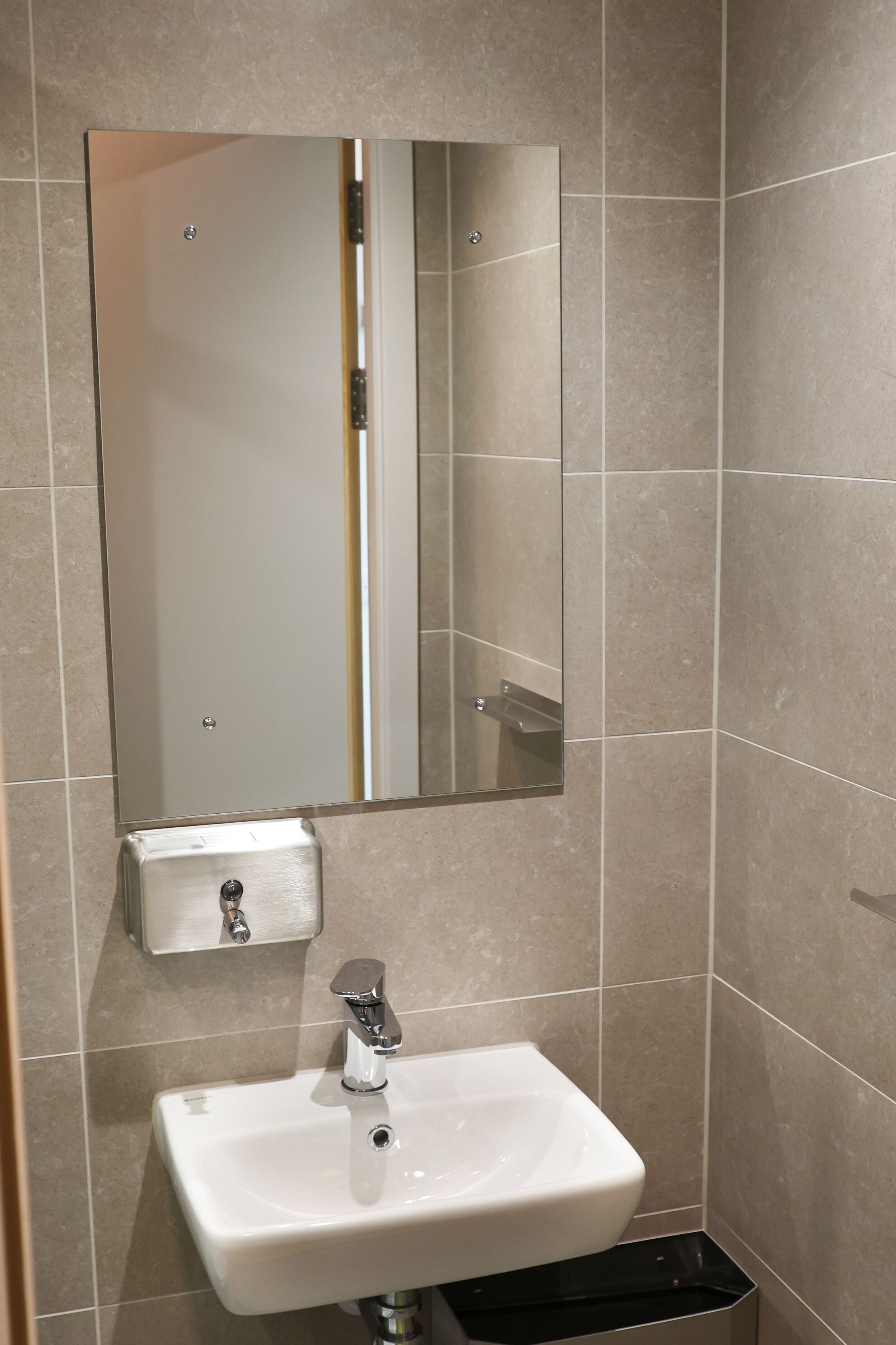 Photo - Clink i Lár