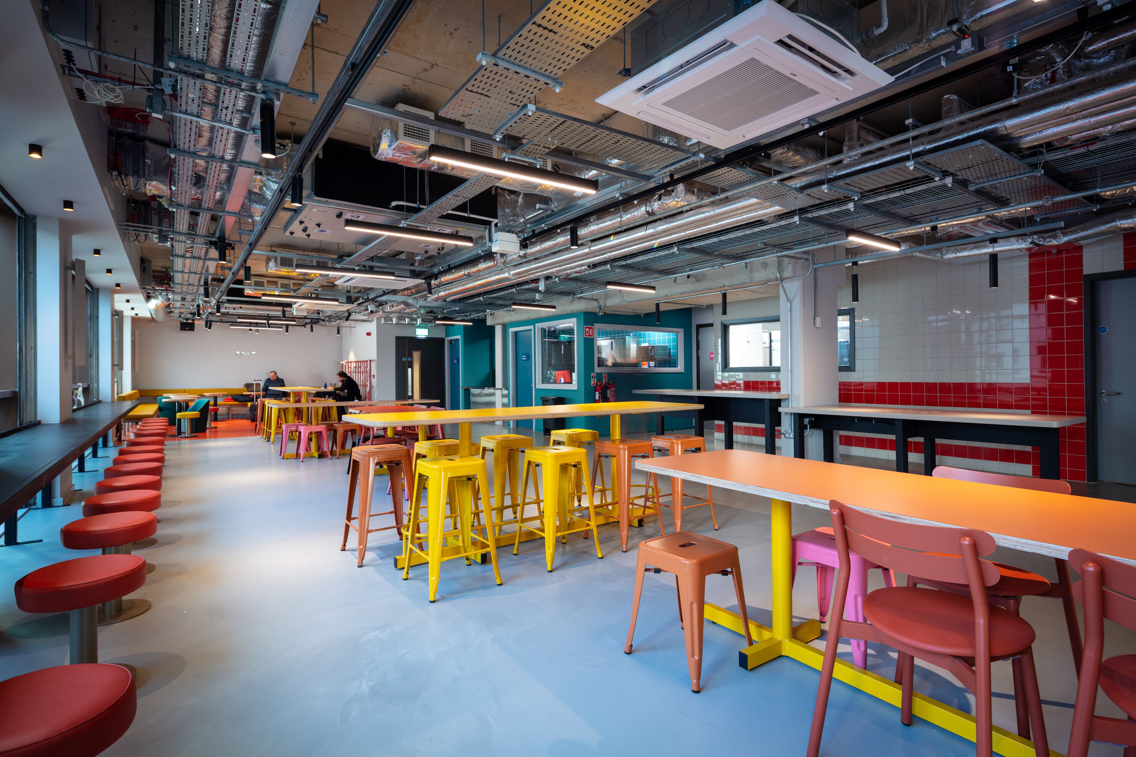 Photo - Clink i Lár