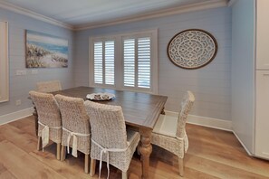 Dining - Bayside Breeze | Pool + Water Views! (Gulf Shores)