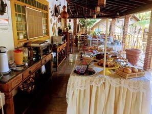 Desayuno buffet incluido todos los días