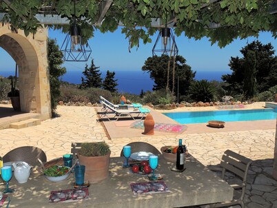 Beautiful Stone Villa With Peaceful Setting, Private Pool and Lovely sea Views
