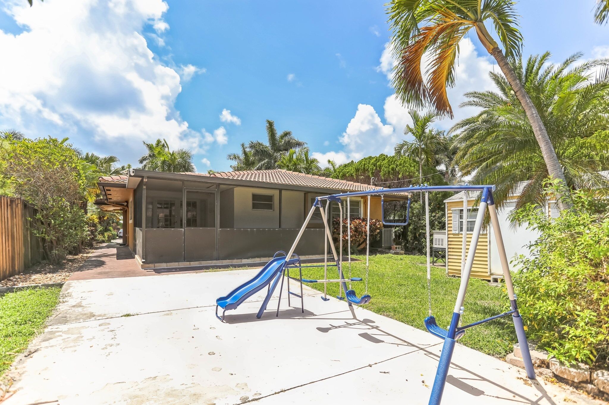 House, 3 Bedrooms | Exterior