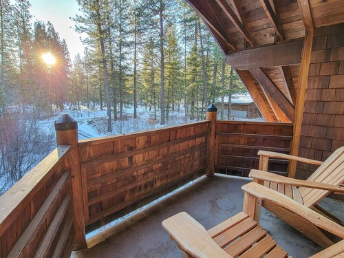 Deer Run Chalet - Alpine Style Retreat in Mazama