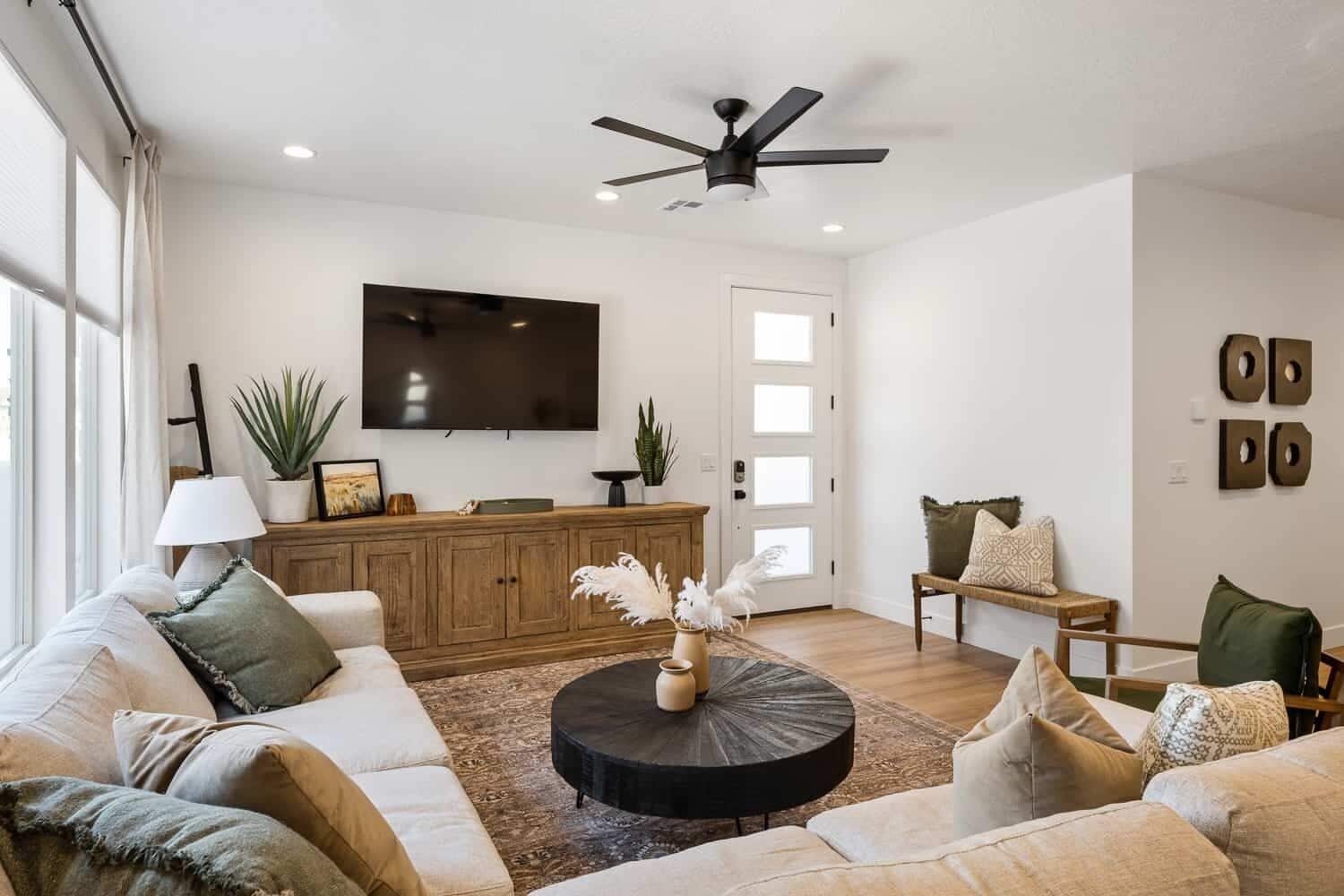 Experience Utah at The Canyons: PlayStation 5, Private Hot Tub, and Ping Pong Ta