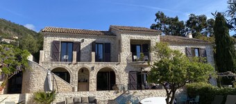 Villa Proche de la Plage de Pramousquier